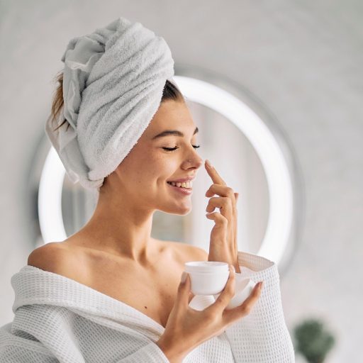 girl who is doing skincare